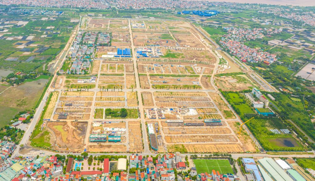 vinhomes-dan-phuong-tien-do-thang-8-253