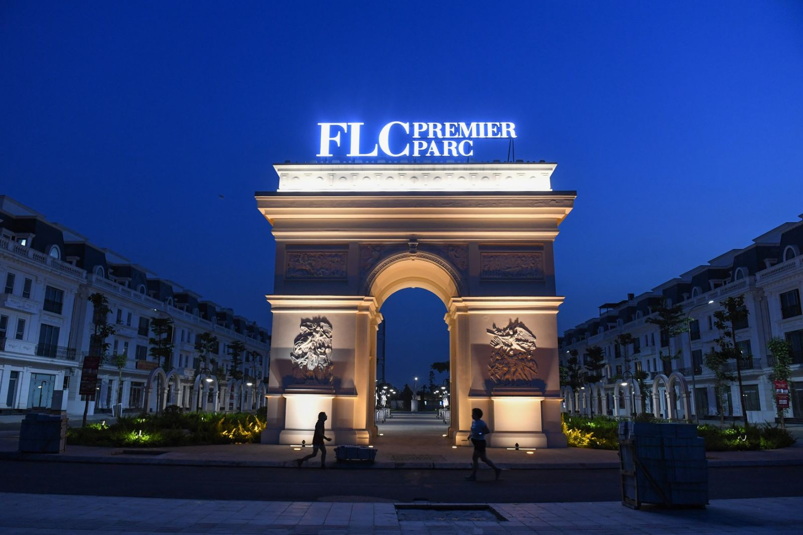 FLC-đại-mỗ-Hausman-thuc-te-1