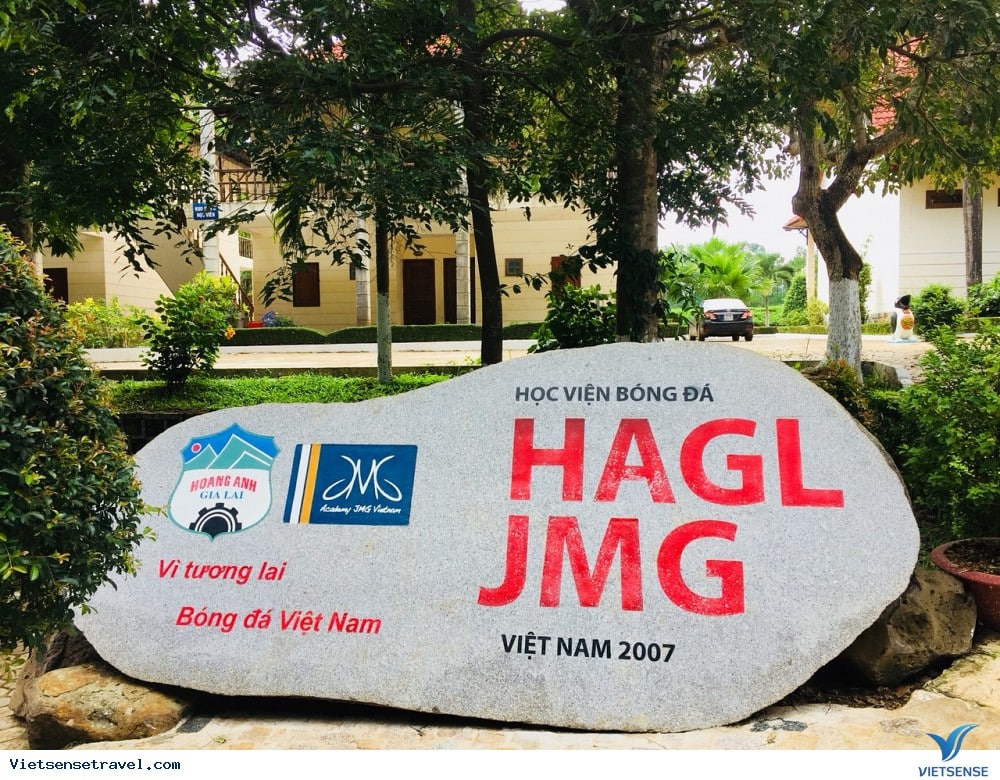 at hoc vien bong da hoang anh gia lai c76847a32e0a35e0ce3a4b340bc964ad