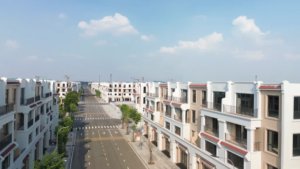 Phân-khu-hừng-đông-vinhomes-đan-phượng-tháng-10-1
